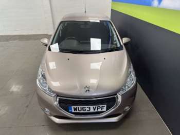 Used Peugeot 208 2013 for sale - 74954221: Photo