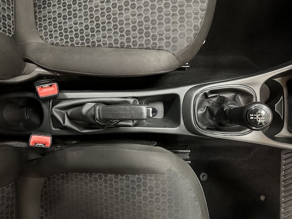 Used Vauxhall Corsa Van 2016 for sale - 74117557: Photo 24