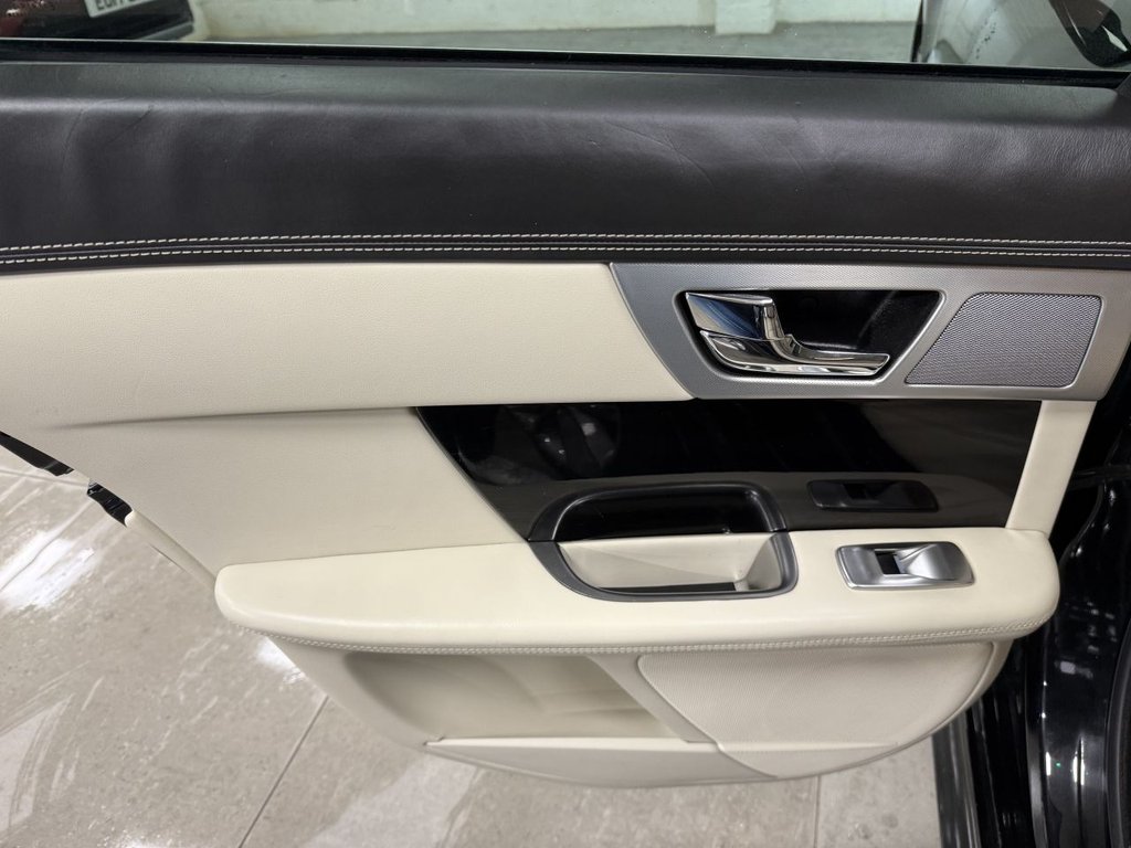 Used Jaguar XF 2012 for sale - 77341453: Photo 41