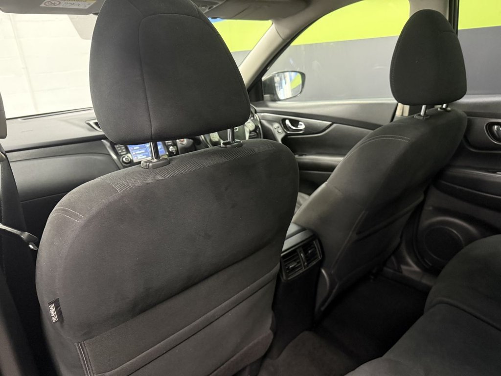 Used Nissan X-Trail 2016 for sale - 77065081: Photo 41