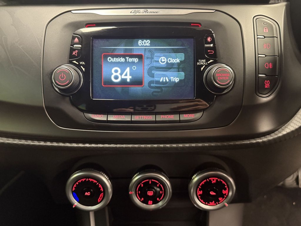 Used Alfa Romeo Giulietta 2015 for sale - 76563339: Photo 26