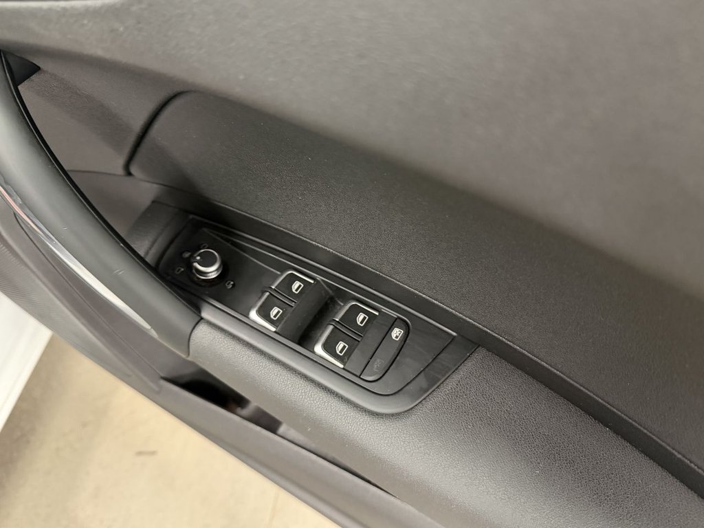 Used Audi A1 2015 for sale - 77879504: Photo 17