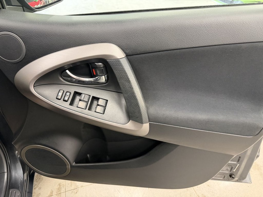Used Toyota RAV4 2008 for sale - 78083092: Photo 14