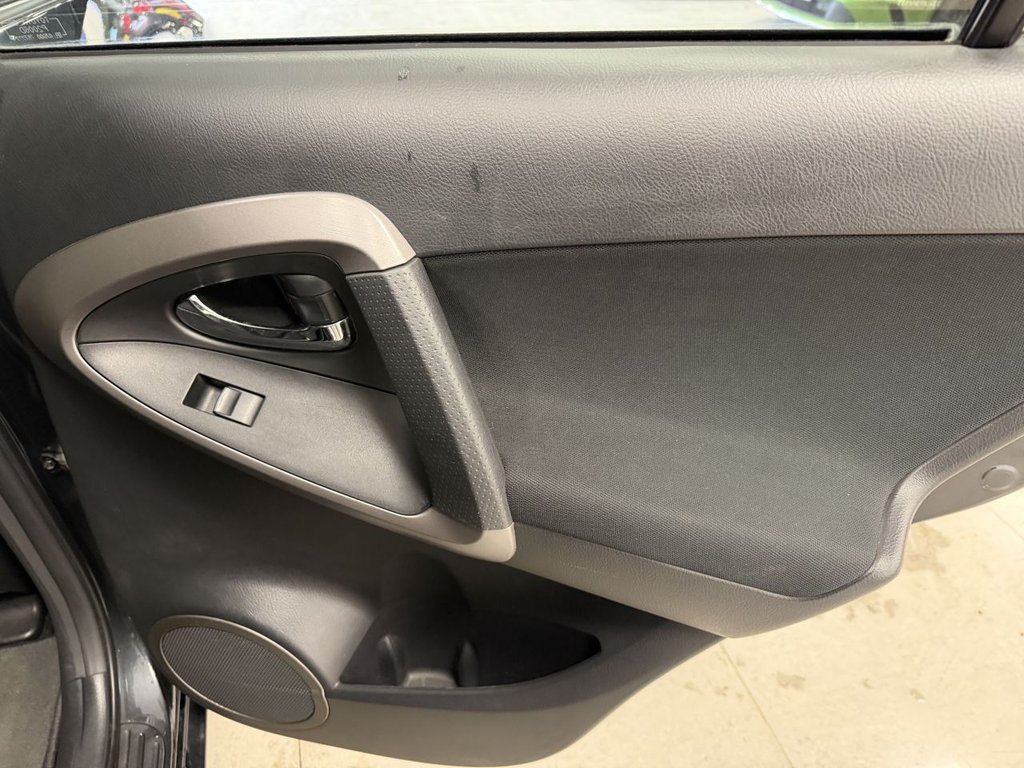 Used Toyota RAV4 2008 for sale - 78083092: Photo 31