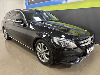 Used Mercedes-Benz C Class 2014 for sale - 77557664: Photo