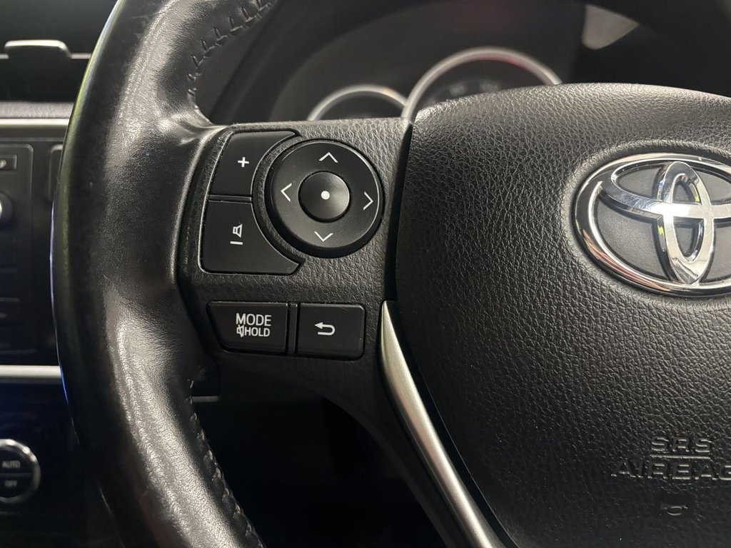 Used Toyota Auris 2013 for sale - 77477654: Photo 16