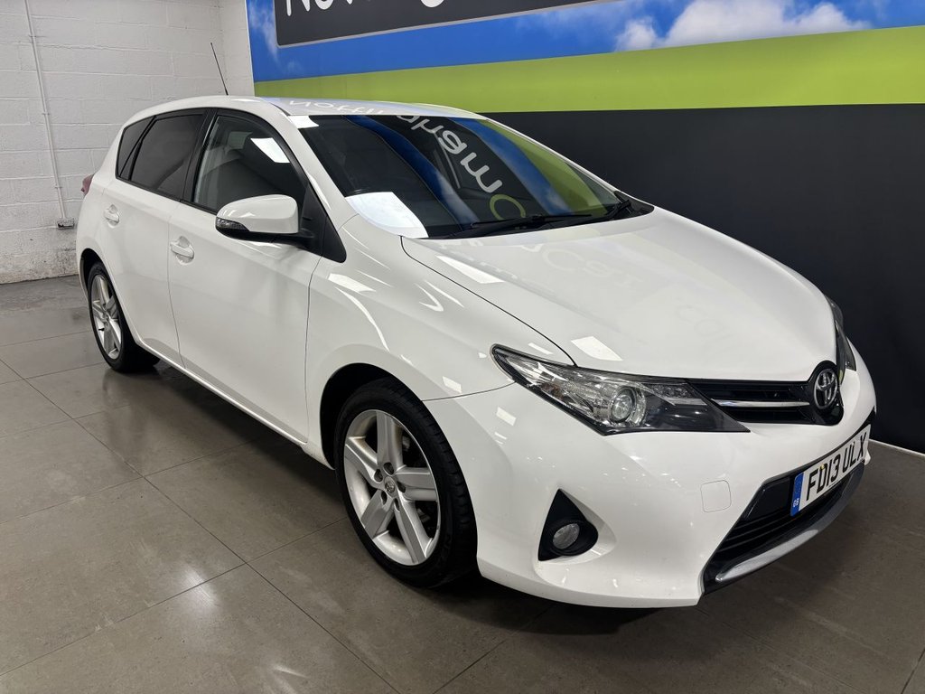 Used Toyota Auris 2013 for sale - 77477654: Photo 3