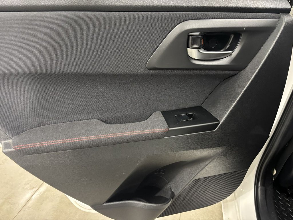 Used Toyota Auris 2013 for sale - 77477654: Photo 32