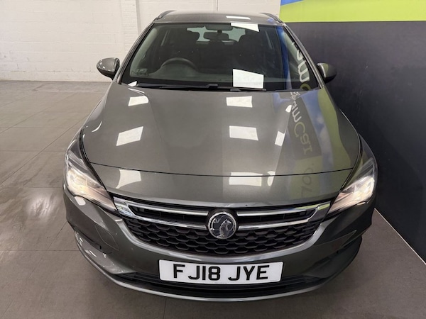 Used Vauxhall Astra 2018 for sale - 74344671: Photo 2