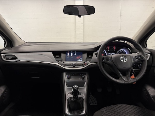 Used Vauxhall Astra 2018 for sale - 74344671: Photo 40