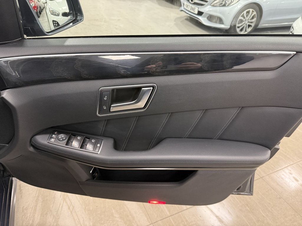Used Mercedes-Benz E Class 2013 for sale - 76962488: Photo 14