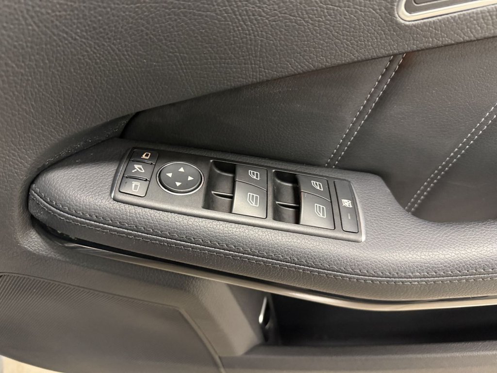 Used Mercedes-Benz E Class 2013 for sale - 76962488: Photo 15