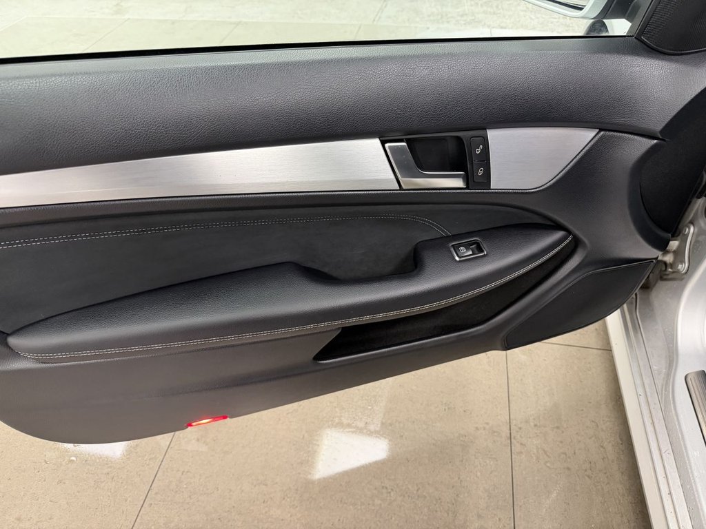 Used Mercedes-Benz C Class 2014 for sale - 77355771: Photo 28