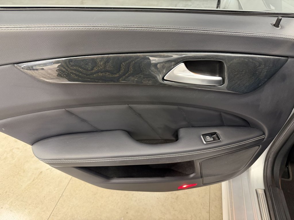 Used Mercedes-Benz CLS 2016 for sale - 77276006: Photo 41