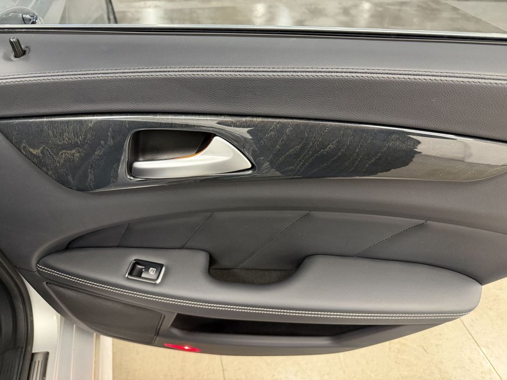 Used Mercedes-Benz CLS 2016 for sale - 77276006: Photo 48