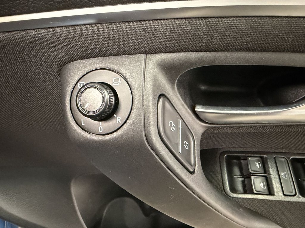 Used Volkswagen Polo 2017 for sale - 77890955: Photo 14