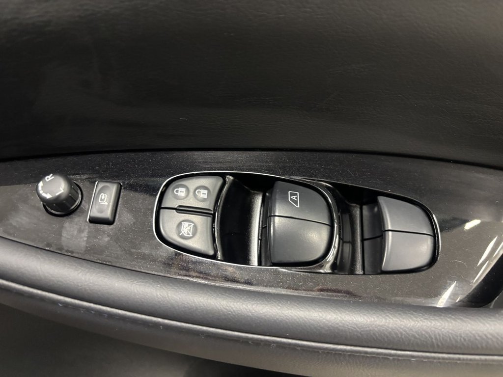 Used Nissan Leaf 2021 for sale - 77508008: Photo 14