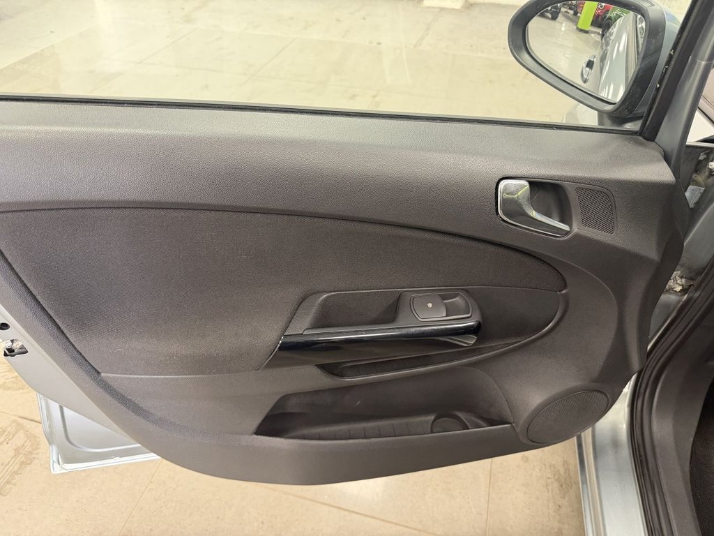 Used Vauxhall Corsa 2014 for sale - 77936319: Photo 30