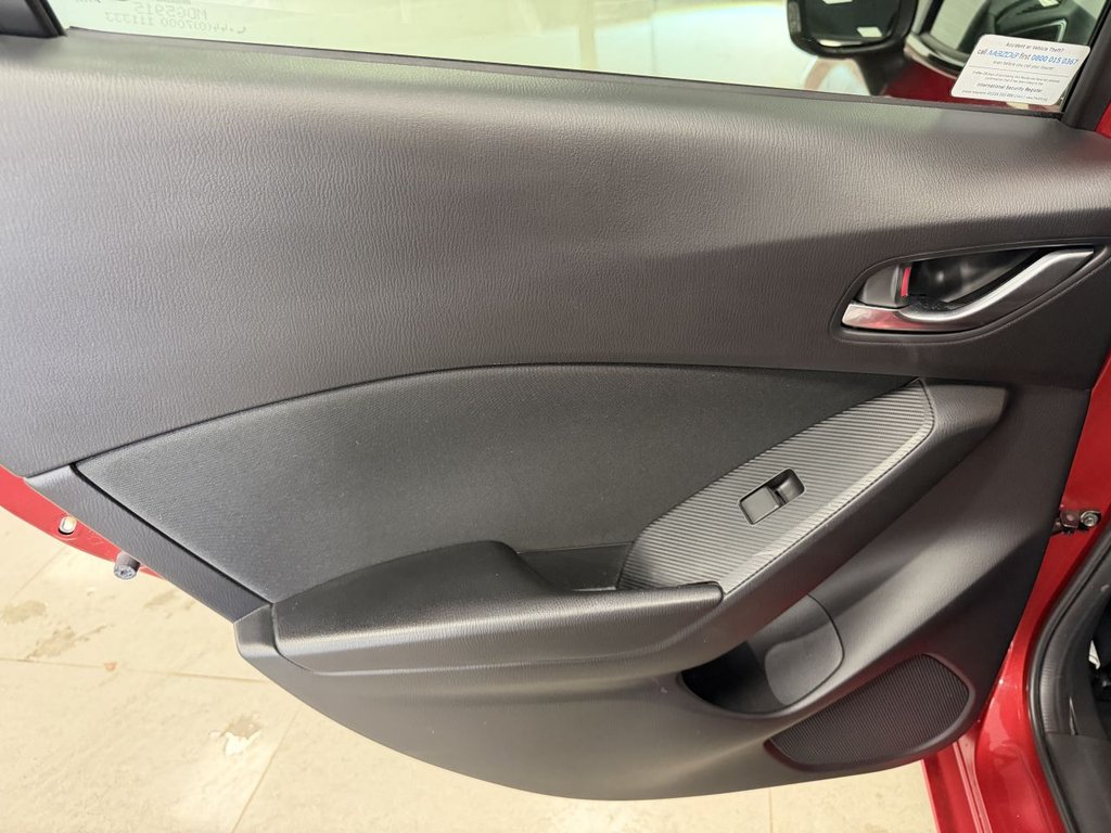 Used Mazda Mazda3 2013 for sale - 78200299: Photo 39