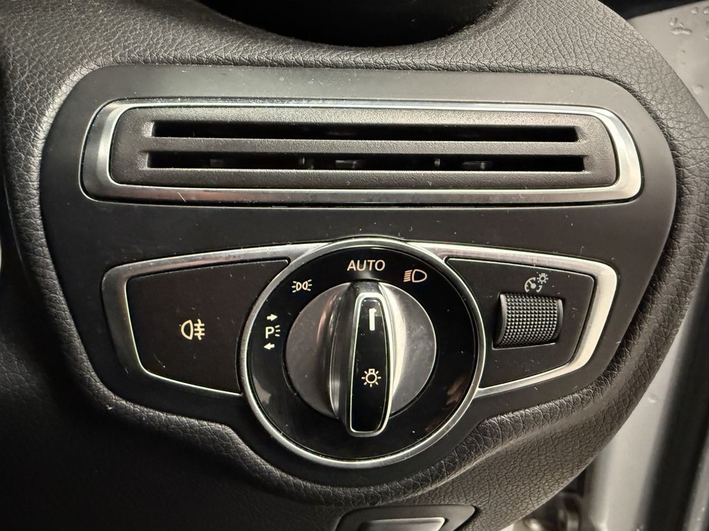 Used Mercedes-Benz GLC 2015 for sale - 76751435: Photo 36