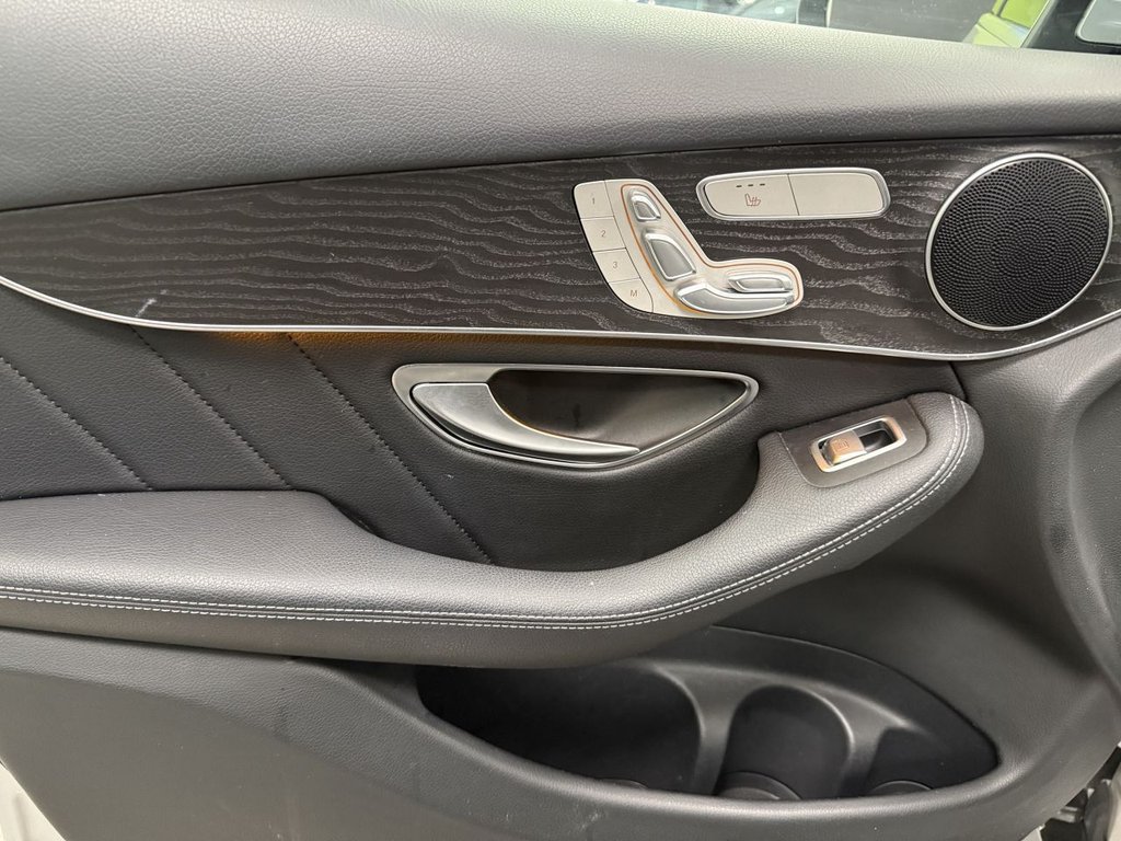 Used Mercedes-Benz GLC 2015 for sale - 76751435: Photo 45