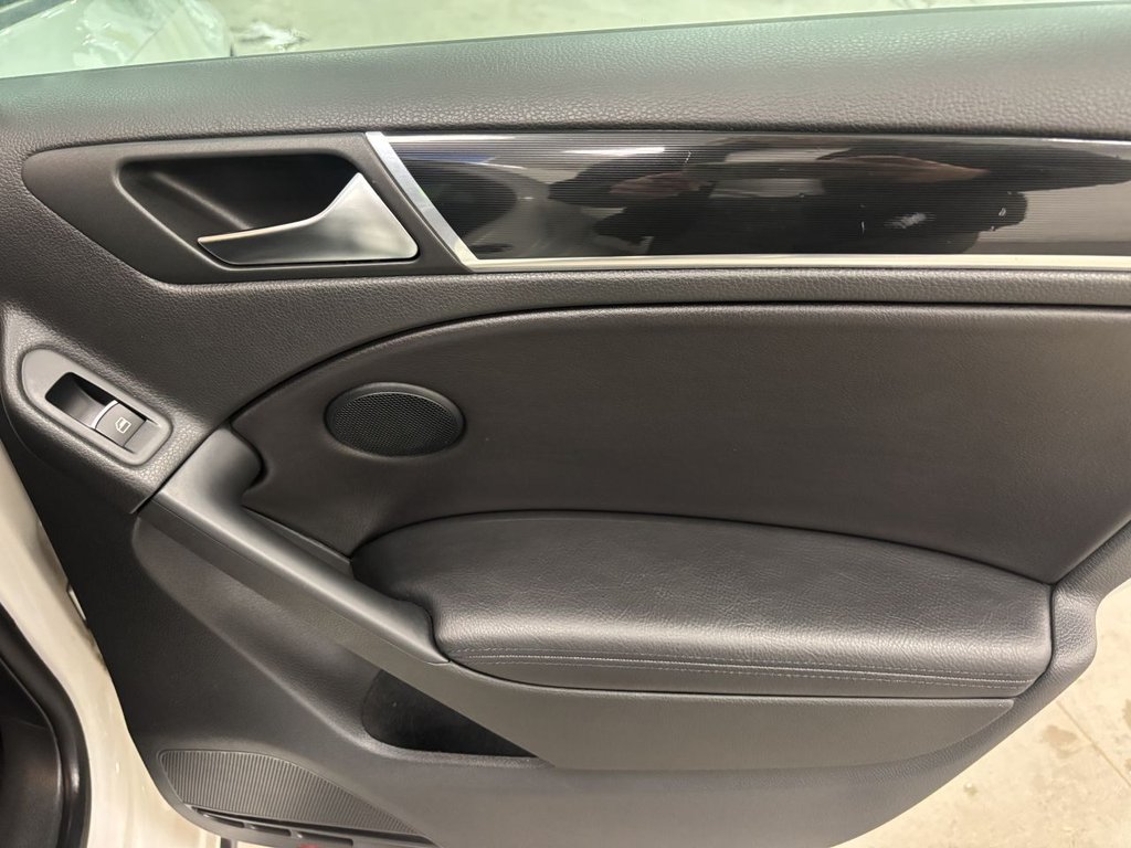 Used Volkswagen Golf 2012 for sale - 77477492: Photo 38