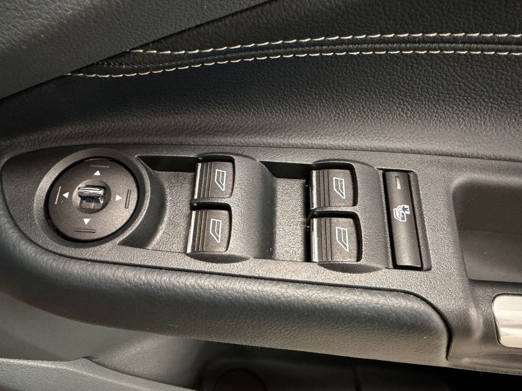 Used Ford C-Max 2014 for sale - 78200919: Photo 15