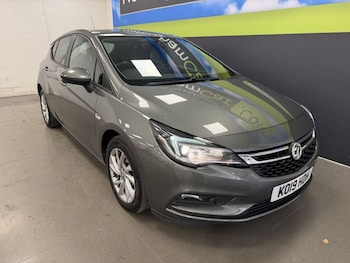 Used Vauxhall Astra 2019 for sale - 79370767: Photo
