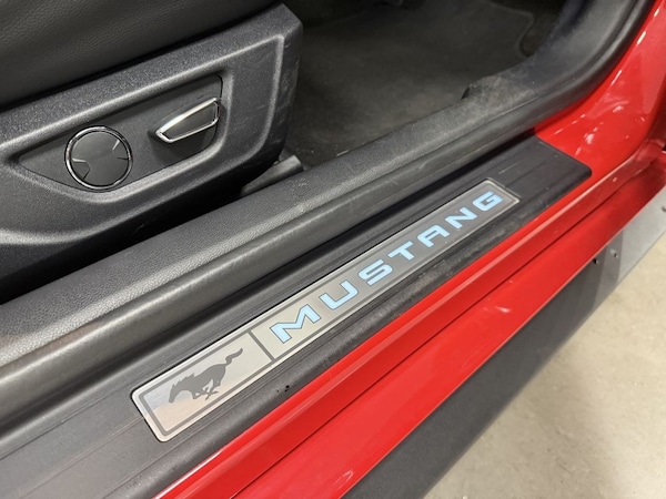Used Ford Mustang 2017 for sale - 76245103: Photo 19