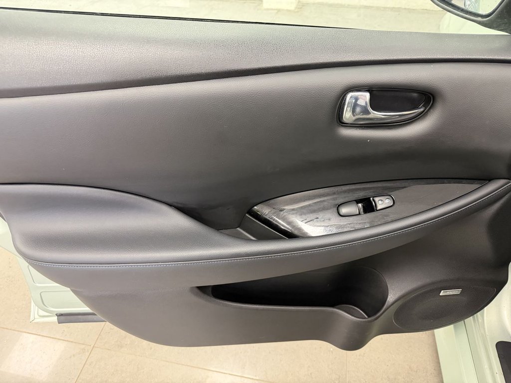 Used Nissan Leaf 2018 for sale - 77891189: Photo 29