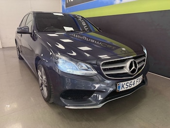 Used Mercedes-Benz E Class 2015 for sale - 77890778: Photo