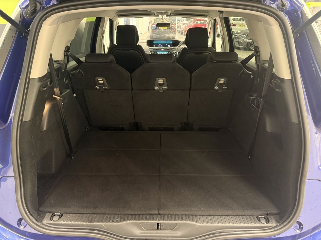 Used Citroen C4 Grand Picasso 2018 for sale - 76986140: Photo 12