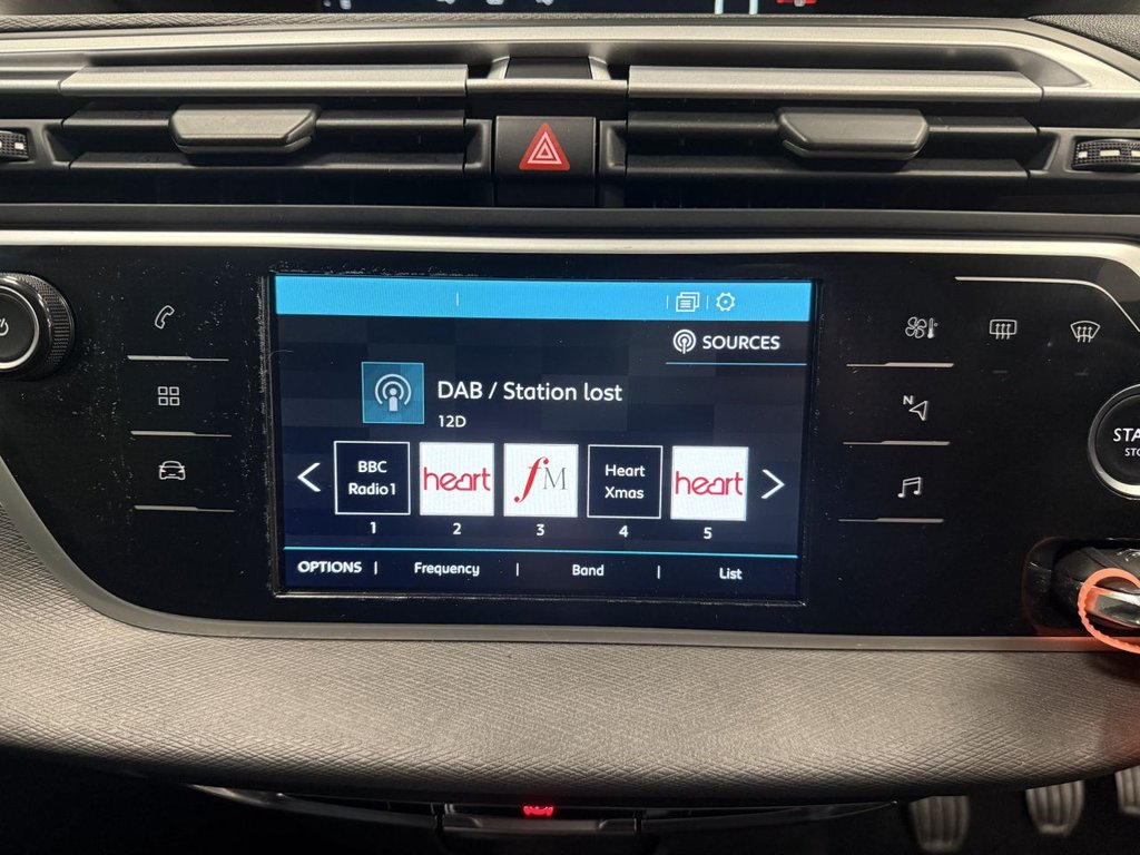 Used Citroen C4 Grand Picasso 2018 for sale - 76986140: Photo 28