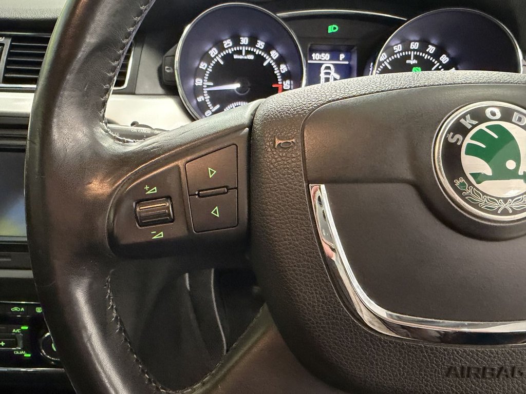 Used Skoda Superb 2013 for sale - 77891177: Photo 18