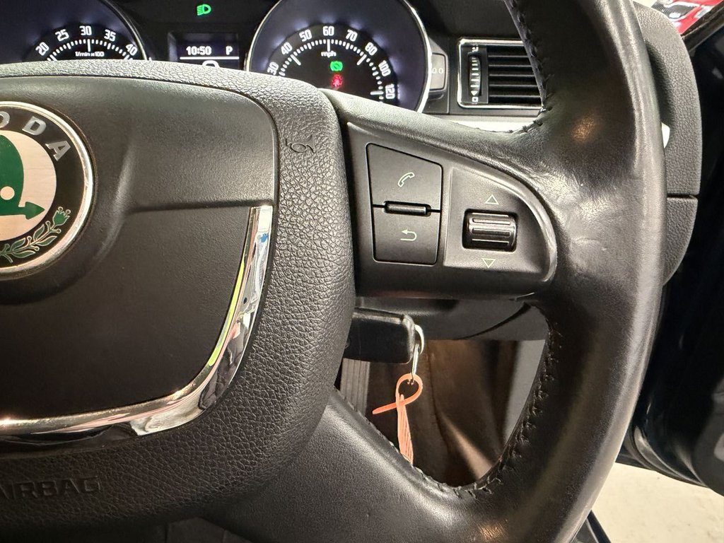 Used Skoda Superb 2013 for sale - 77891177: Photo 20