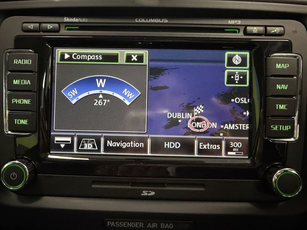 Used Skoda Superb 2013 for sale - 77891177: Photo 28