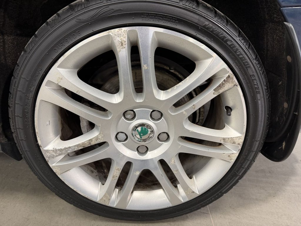 Used Skoda Superb 2013 for sale - 77891177: Photo 40