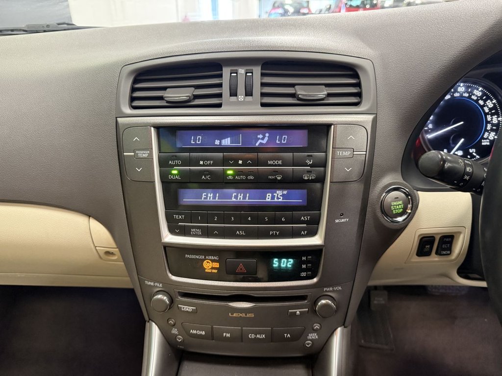 Used Lexus IS 2011 for sale - 76385838: Photo 23