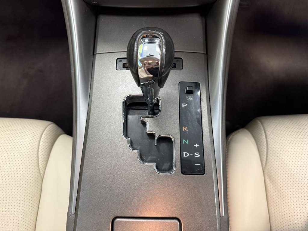 Used Lexus IS 2011 for sale - 76385838: Photo 26