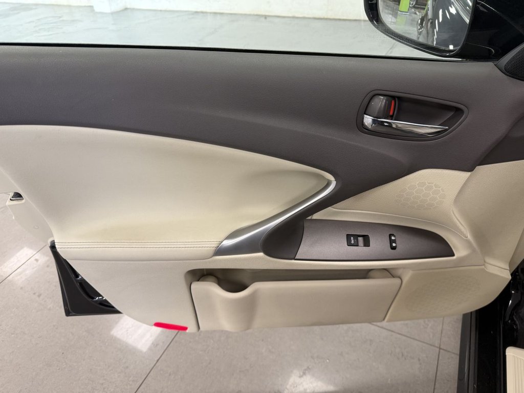 Used Lexus IS 2011 for sale - 76385838: Photo 27