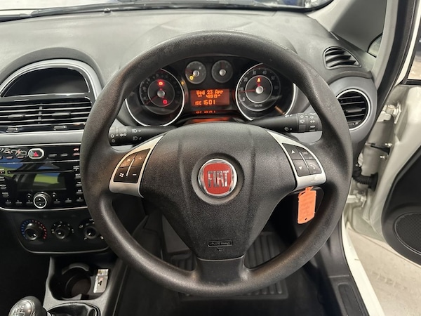 Used Fiat Punto Evo 2010 for sale - 74473945: Photo 23