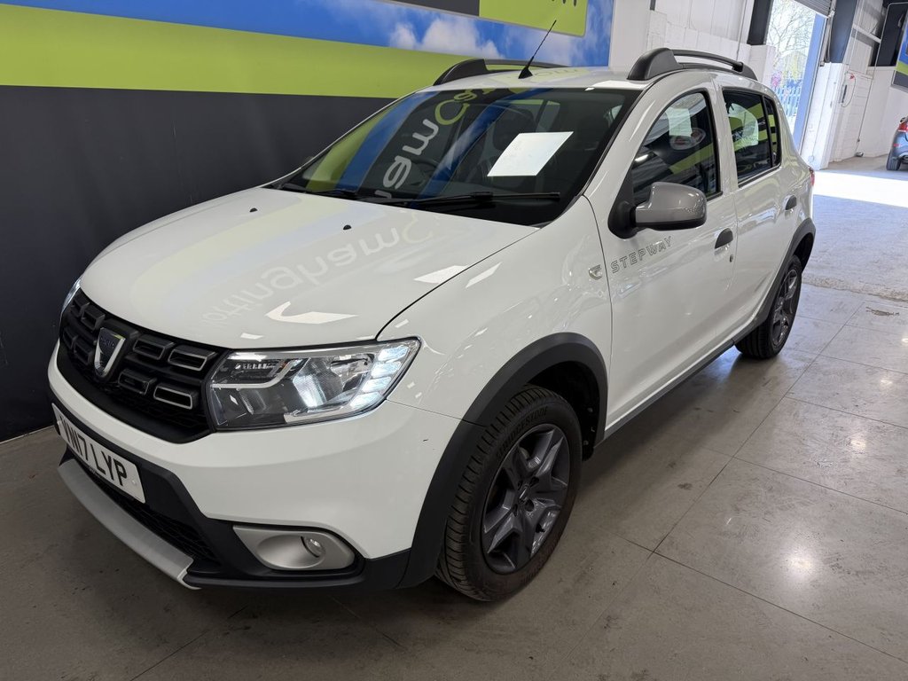 Used Dacia Sandero Stepway 2017 for sale - 78200300: Photo 10