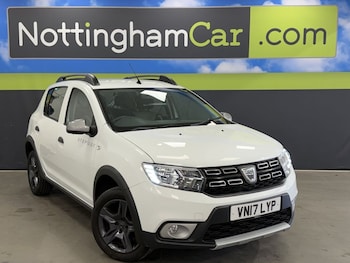 Used Dacia Sandero Stepway 2017 for sale - 78200300: Photo