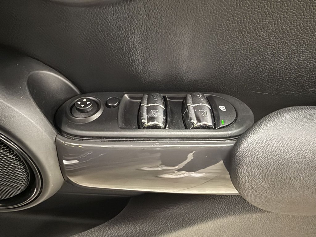 Used MINI Hatch 2017 for sale - 76520353: Photo 20