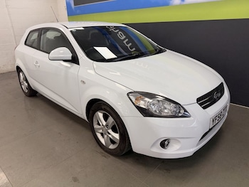 Used Kia Pro Ceed 2009 for sale - 78682837: Photo