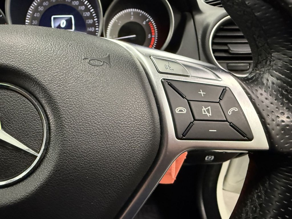 Used Mercedes-Benz C Class 2012 for sale - 76313243: Photo 23