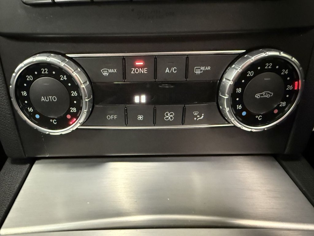 Used Mercedes-Benz C Class 2012 for sale - 76313243: Photo 30