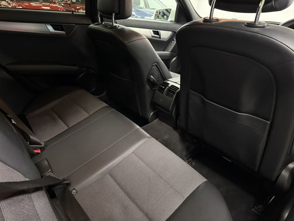 Used Mercedes-Benz C Class 2012 for sale - 76313243: Photo 35
