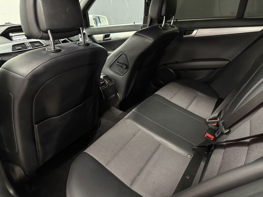 Used Mercedes-Benz C Class 2012 for sale - 76313243: Photo 37