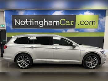 Used Volkswagen Passat 2017 for sale - 76132104: Photo 4
